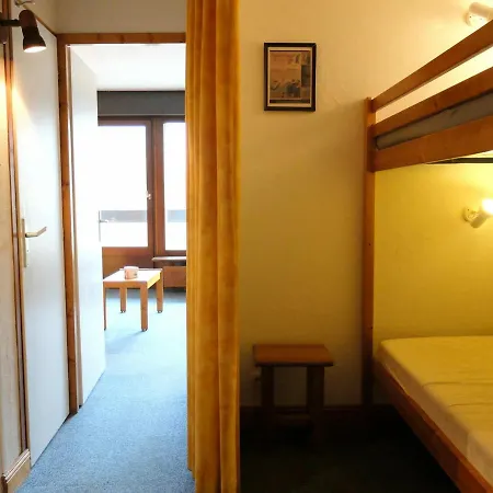 Studio Tignes, 1 Piece, 4 Personnes - Fr-1-406-95 Apartment Tignes